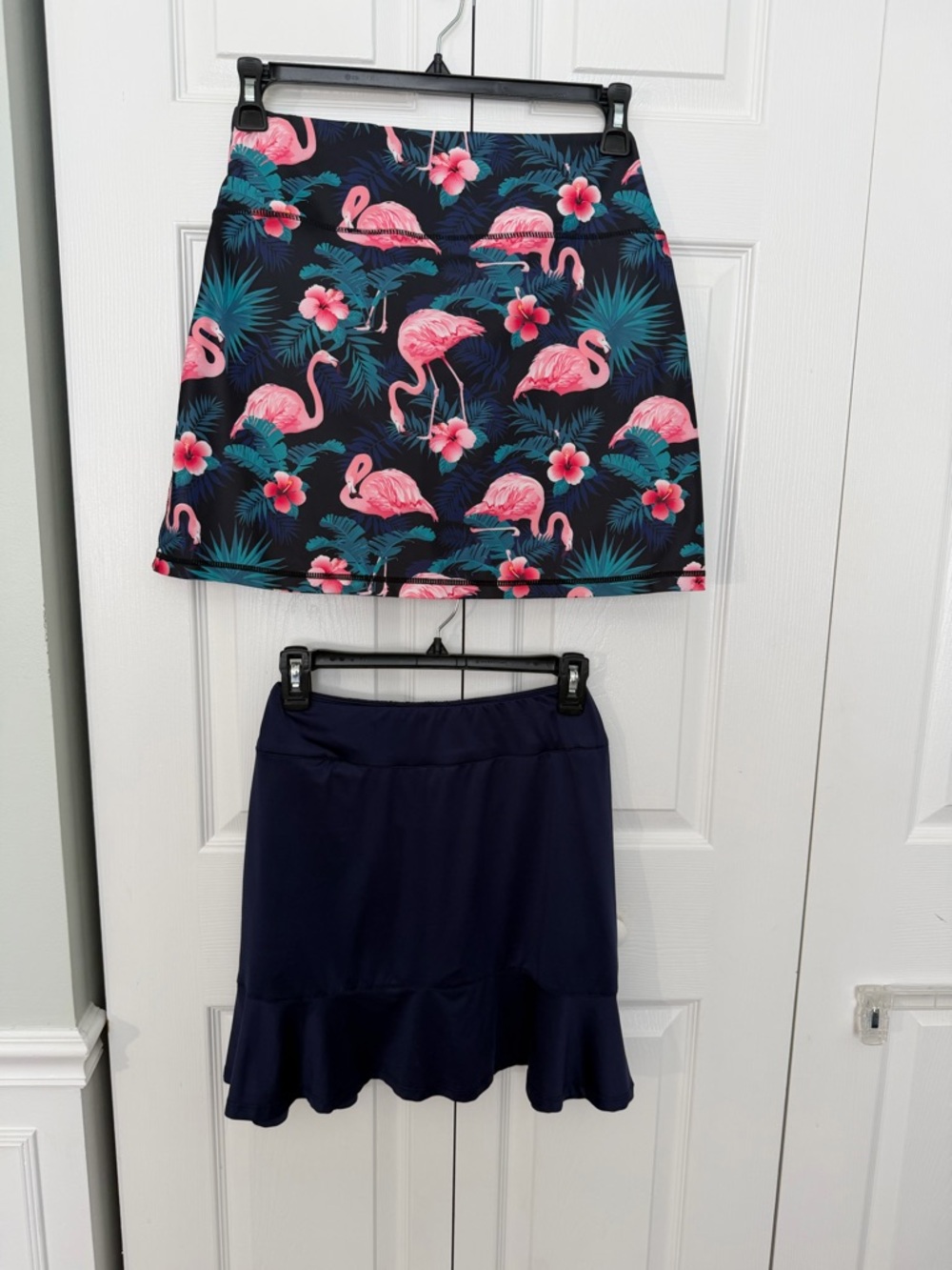 Set of 2 Skorts Perfect for Golf or Casual Size M- Navy and Flamingo